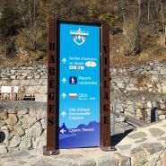 Totem - Pyrenees Concept - 2000 x 750 mm - Pied et support acier finition rouille naturelle stabilisée_2