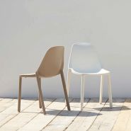 Chaise de restaurant avec accoudoirs - empilable - modèle Piu - technopolymère recyclé renforcé_2