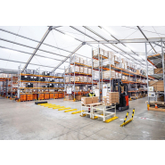 Hangar de stockage industriel pour la protection des matériaux techniques et sensibles contre les intempéries