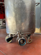 Cuve avec roues - référence : c11920_2