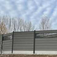 Clôture composite idéale pour un espace chaleureux