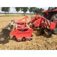 Machine agricole Maréchal avec châssis fixe ou repliable