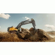 Pelle Volvo EC750E avec flèche et balancier renforcés