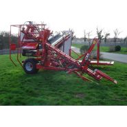 Récolteuse de carottes PSOPS - Simon - portée 3 points avec châssis robuste et mise en pallox_2