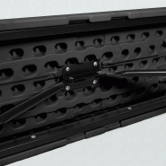 Banc pliant noir 3 places - 180 cm - Structure en acier solide et résistante - Usage intérieur/extérieur_2