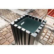 Poubelle publique Onis 03.058.Sc - Zano - 60L - avec poteau inox et parement bois_2