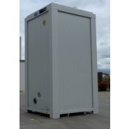 Sanitaire modulaire avec porte hublot en verre de sécurité