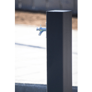 Fontaine à boire Atlas UM511-1M - structure carrée en acier traité anticorrosion_2