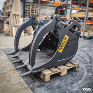 Godet grappin activé hydrauliquement pour sécurisation des charges