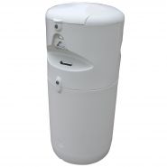 Poubelle polyéthylène durable avec distributeur de sacs et gants_3