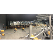 Sol en caoutchouc coloré pour usage sportif et récréatif