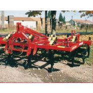 Déchaumeur à dents avec châssis robuste et dégagement sous bâti de 850 mm