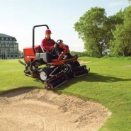 Tondeuses de fairways Reelmaster® 3100-D et 3100-D Side Winder_2