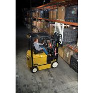 Erc22-35vg - chariot électrique - yale - 80v 4 roues_2