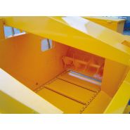 Yole 170 - Désileuse distributrice portée 1.7 m3 - Belair - commande manuelle et distribution à droite_2