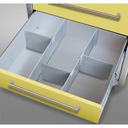 C-Series - Chariot médical d'isolation - Capsa Healthcare - Surfaces lisses et grands tiroirs_2