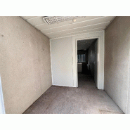 Cabane de chantier Cuisine - modèle 2006 - équipée avec frigo neuf, gazinière, évier et placard de rangement_2