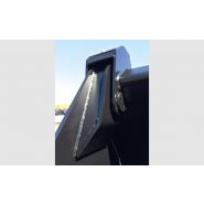 Godet 4x1 avec mâchoire arrière et contre-lame 400 HB