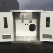 Container de décontamination à 3 compartiments - SAS matériel aluminium avec barrière dynamique_2