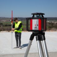 Laser rotatif - PLAN PULSAR H - idéal pour travaux de maçonnerie, dallage ou chape, avec alarme de hauteur et boîtier robuste_2