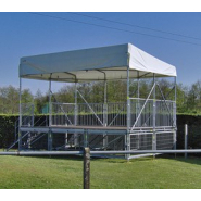 Scène professionnelle couverte conçue pour les petits spectacles, pour les municipalités, collectivités et tout organisateur - CITY_2