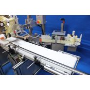Étiqueteuse automatique dessus-dessous ESA - Cadence jusqu'à 60 produits/min - Étiquetage précis et répétable_2
