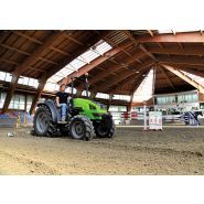 Tracteur agricole agile pour les espaces restreints