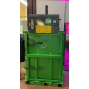 Presse à balles moyenne, V8 - Compacteur vertical pour volumes moyens de déchets recyclables._2