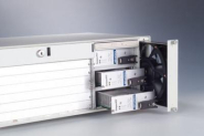 Châssis pour cartes CompactPCI - 4U CPCI enclosure avec baie HDD, TP B/P, sans PSU R2 - Référence MIC-3043E2E_2