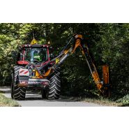 Faucheuse-débroussailleuse pour accoroutage intensif
