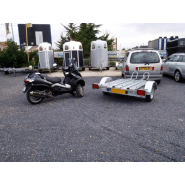 Remorque moto de 2 roues 145 x 13 pour le chargement du mp3 125, mp3 400 ou 500 - trigano tpm2s mp3_2