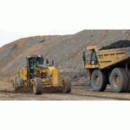 Niveleuses caterpillar 18m3_2