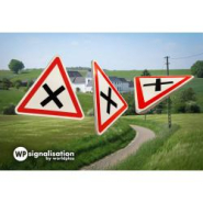 Panneau de signalisation AB1 - Priorité à droite - Histoire et caractéristiques_2