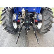 Tracteur agricole avec inverseur mécanique et 8 vitesses