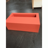 Assise urbaine sur mesure en résine Ultra® - Mobilier intérieur et extérieur résistant_2