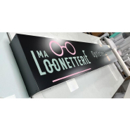 Enseigne en caisson aluminium - plateau dibond, impression UVI, finitions métalliques_2