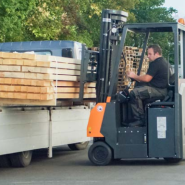 Chariot Multidirectionnel Électrique HUBTEX FLUX pour la manutention de palettes et charges longues en Isère et Rhône   -  disponible en achat neuf et en location de courte à longue durée_2