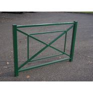 Barrière robuste Bastille avec finition en peinture époxy sur zinc