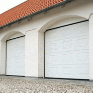 Porte de garage sectionnelle motorisée - ouverture plafond - panneau sandwich - portillon et hublot - isolation thermique et étanchéité à l'air - dimensions 350 x 308.5 cm_2