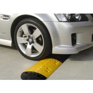 Ralentisseur modulaire jaune et noir - caoutchouc recyclé - supporte jusqu'à 44 tonnes_2