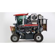 Machine à vendanger ERO avec réglage hydraulique des rouleaux