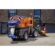 Machine compacte équipée d'un moteur Perkins diesel conforme aux normes Euromot 5