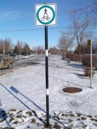 Psr2.37-poteaux ronds de signalisation_2