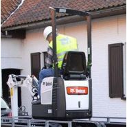 E08 micro-pelle compacte_2