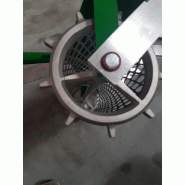 Semoir de précision manuel 6 rangs - Semoir 6 rangs_2