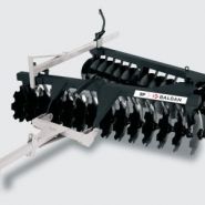 Déchaumeur Super Poisson Baldan adapté aux terrains difficiles