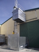 Ascenseur de chantier E15 - pour personnes et matériaux - charge 1 500 à 2 000 kg - hauteur 200 m_2