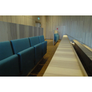 Chaise de salle de conférence et d'auditorium à gradins hauts - HLA-Wall - design Henning Larsen, avec options de tablettes et accoudoirs_2