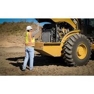 Cs56b compacteur de sol vibrant - caterpillar - poids en ordre de marche 25346.0 lb._2