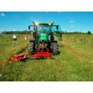 Machine LUCEK pour éliminer les mauvaises herbes sous clôture